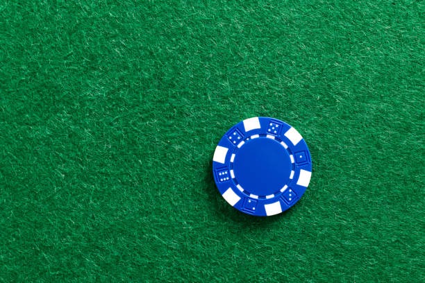 tanggo77 live-dealer blackjack studio with multi-camera feed and real-time betting interface